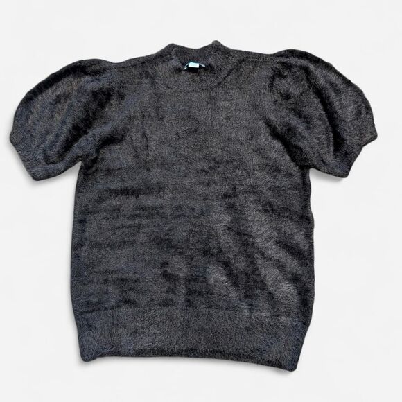 NWT Black Fuzzy Short Sleeve Puff Sleeve Sweater WOMENS SIZE MEDIUM - Picture 1 of 8